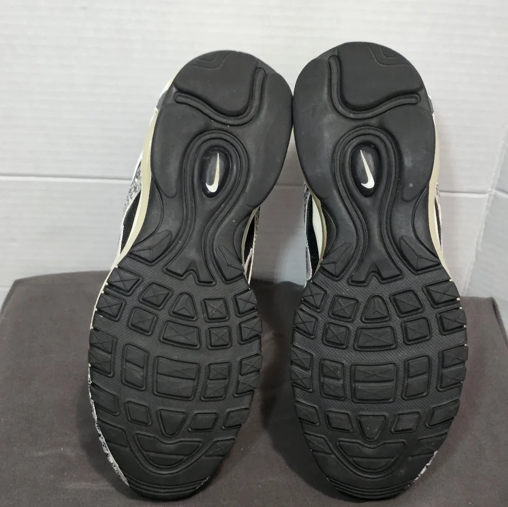Nike Air Max 97 Snakeskin COCO Snake Black & White Sneakers Womans Sz 8 - Picture 6 of 7